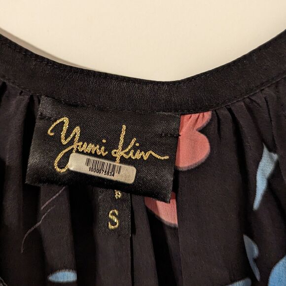 Yumi Kim Small 100% Silk Black Floral 3/4 Sleeve Blouse - Picture 3 of 7